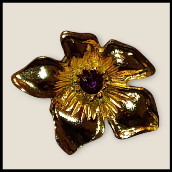 Jewelry - Vintage Wild Rose Brooch with Purple Rhinestone
